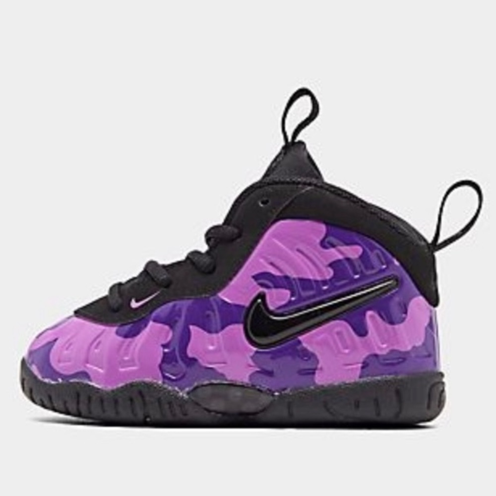 Nike little posites foam size 7 camo purple